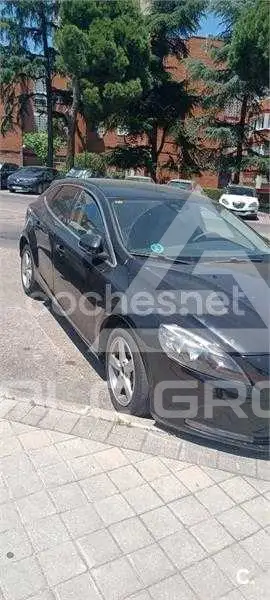 2016 Volvo V40