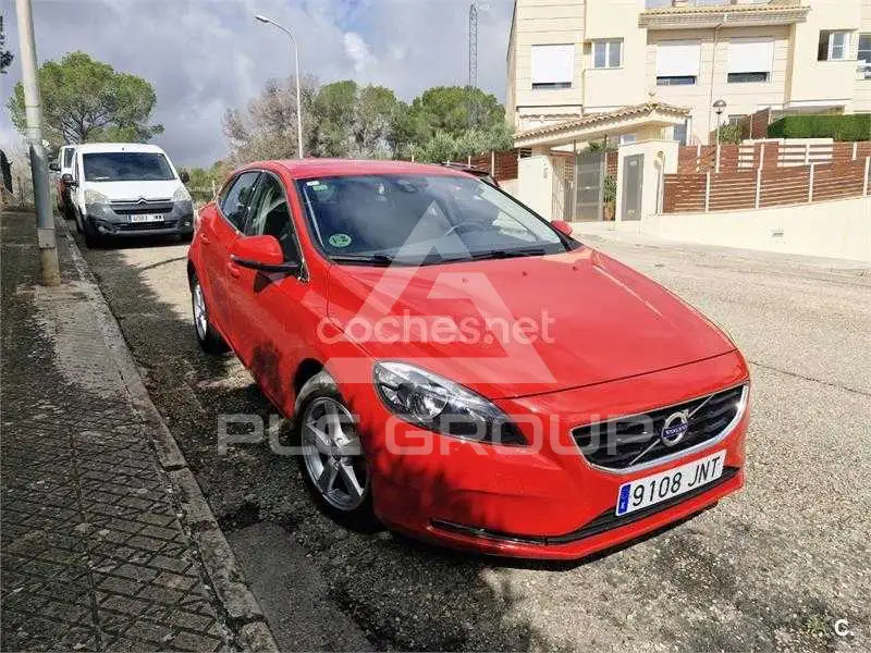 2016 Volvo V40