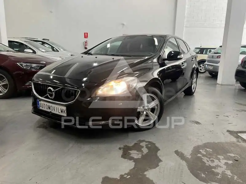 2016 Volvo V40