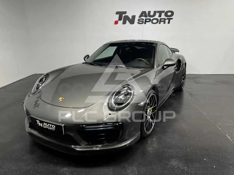 2016 Porsche 911