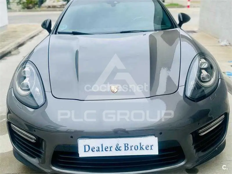 2016 Porsche Panamera
