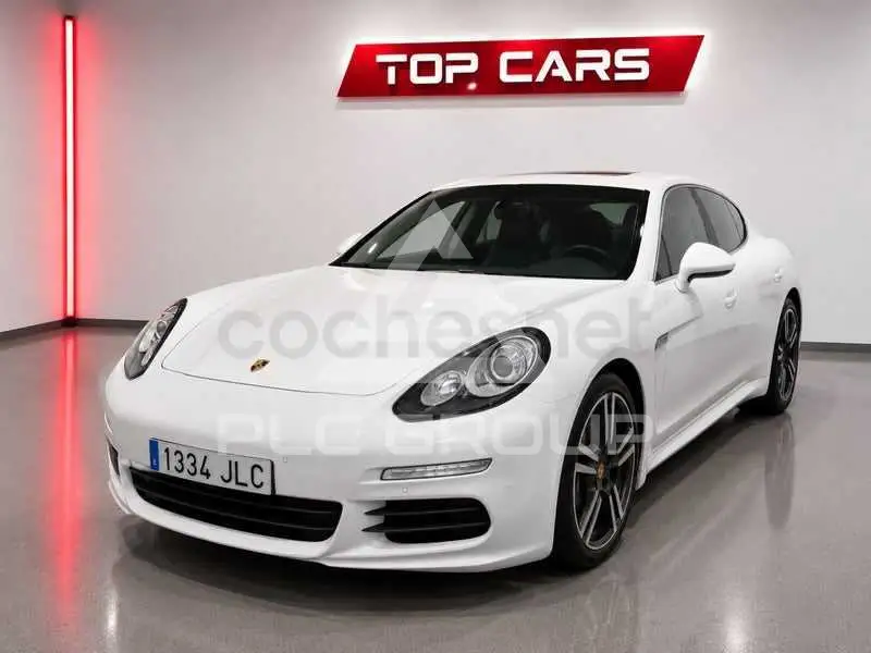 2016 Porsche Panamera