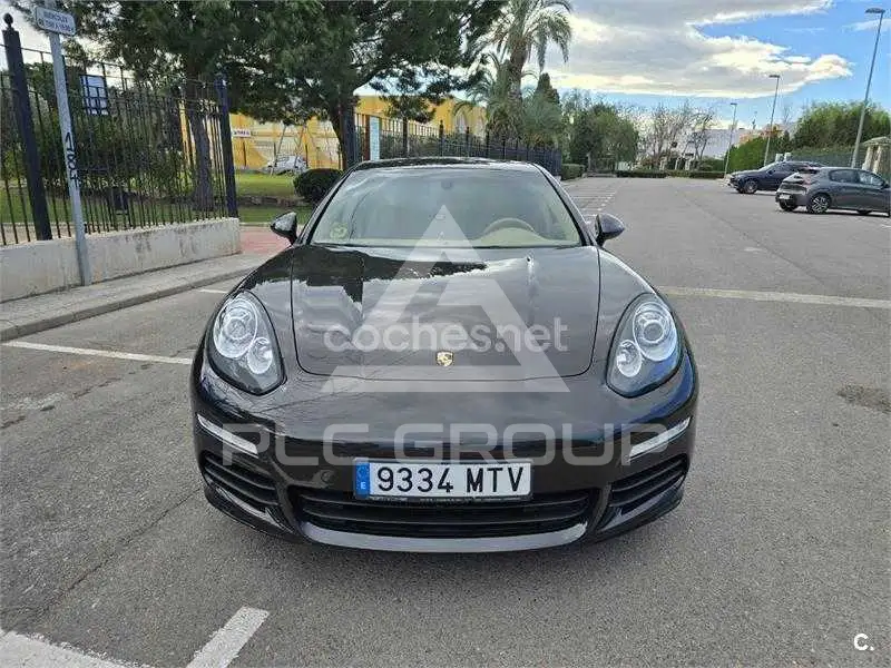 2016 Porsche Panamera