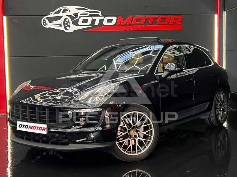 2016 Porsche MACAN