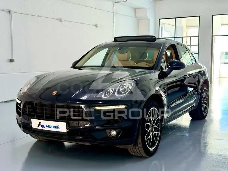 2016 Porsche MACAN