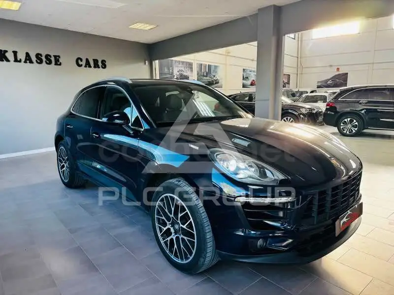 2016 Porsche MACAN