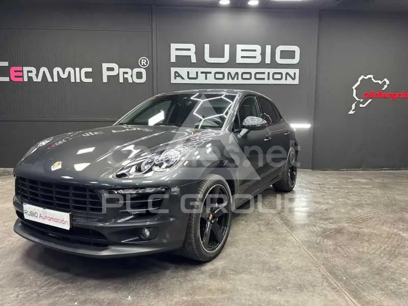 2016 Porsche MACAN