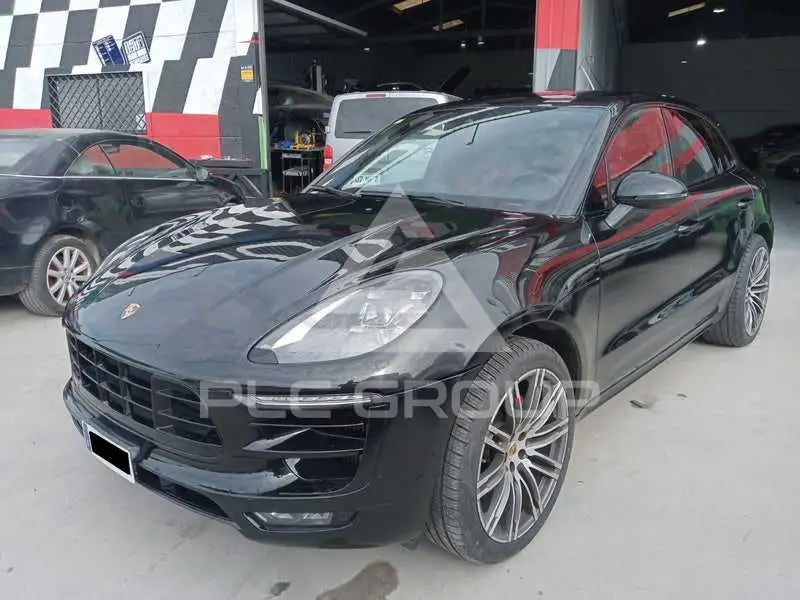 2016 Porsche MACAN