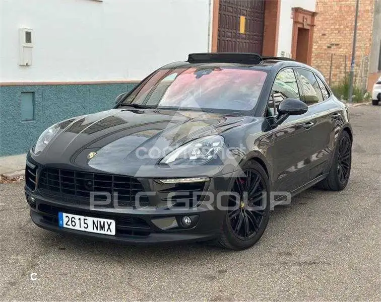 2016 Porsche MACAN