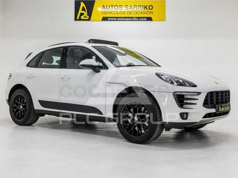 2016 Porsche MACAN