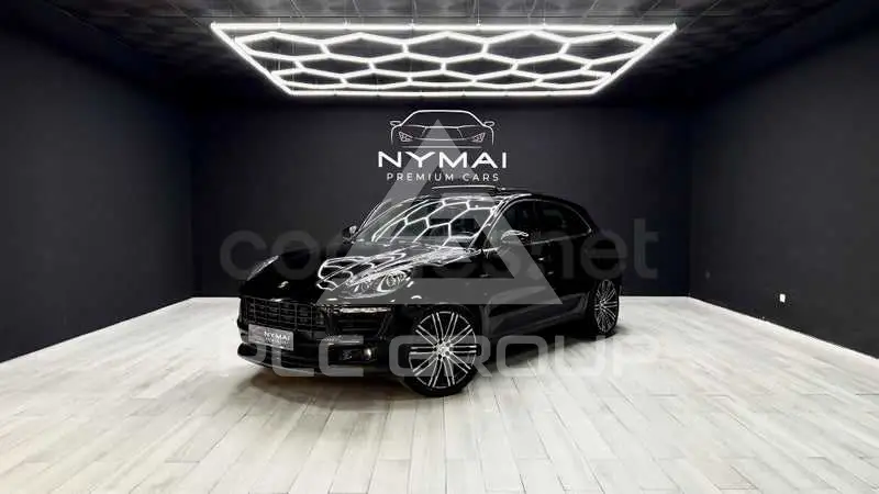 2016 Porsche MACAN