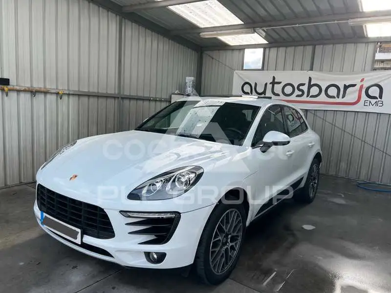 2016 Porsche MACAN