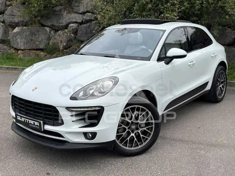 2016 Porsche MACAN