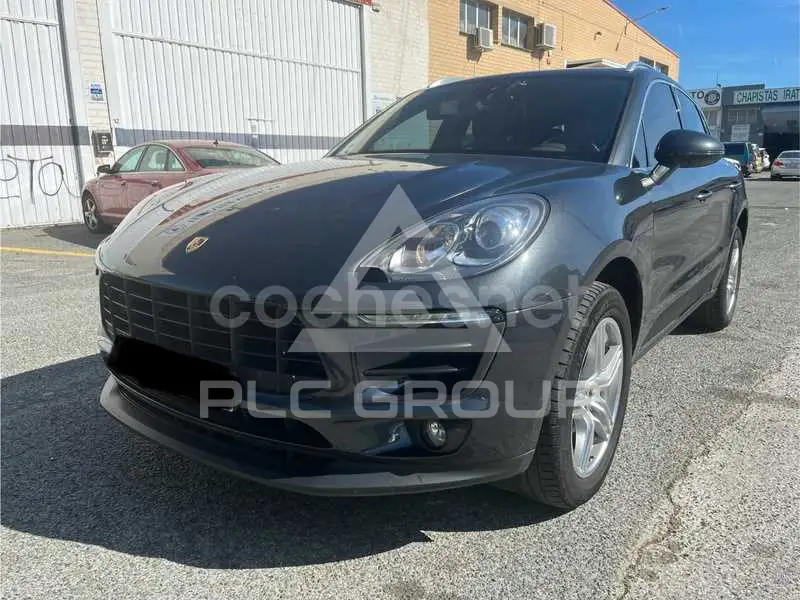 2016 Porsche MACAN