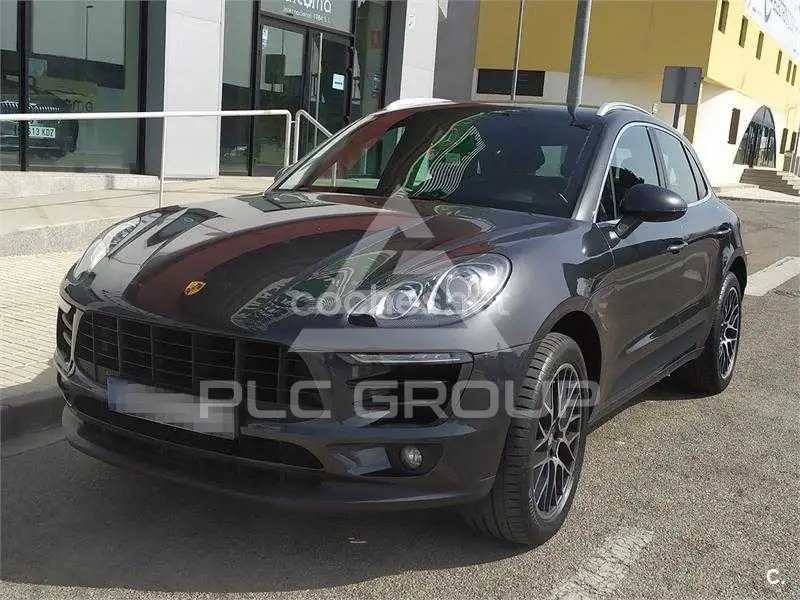 2016 Porsche MACAN