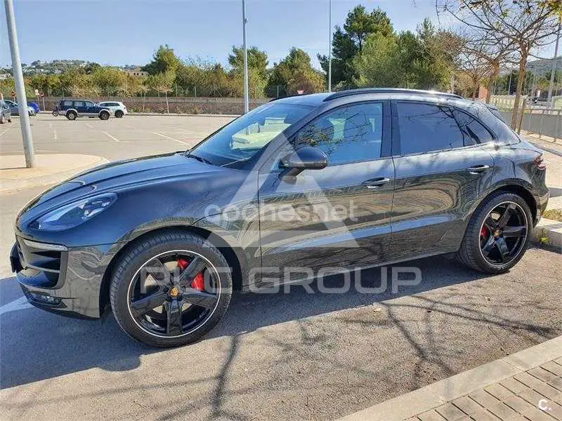 2016 Porsche MACAN
