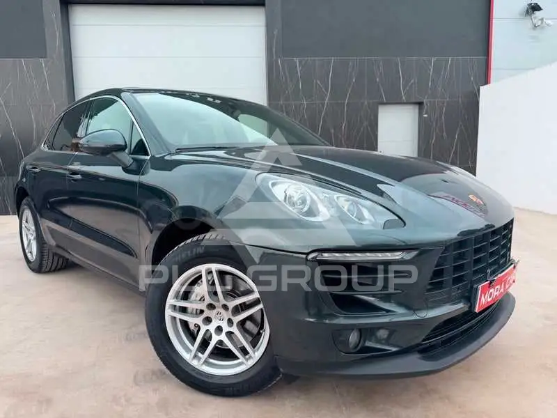 2016 Porsche MACAN