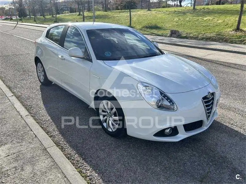 2016 Alfa Romeo Giulia