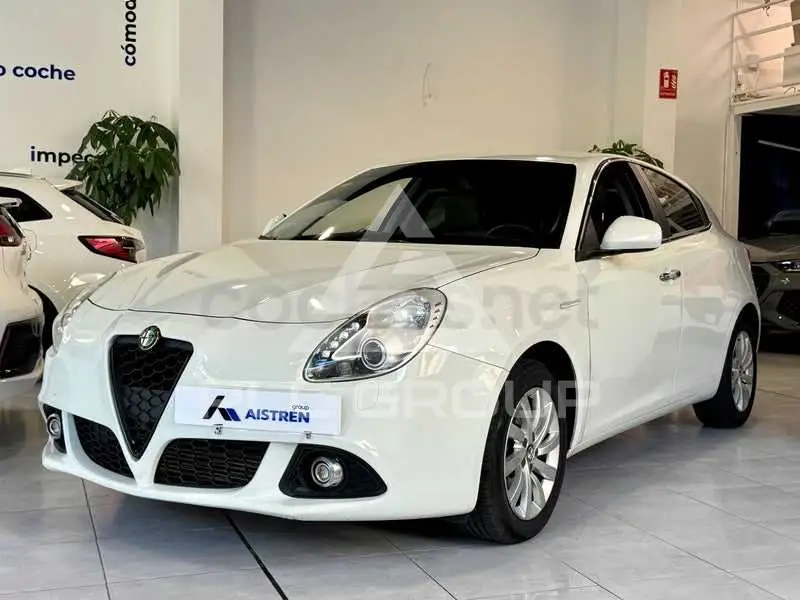 2016 Alfa Romeo Giulia