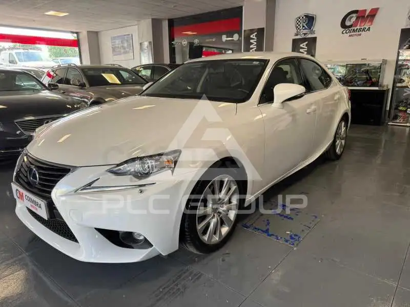 2016 Lexus IS