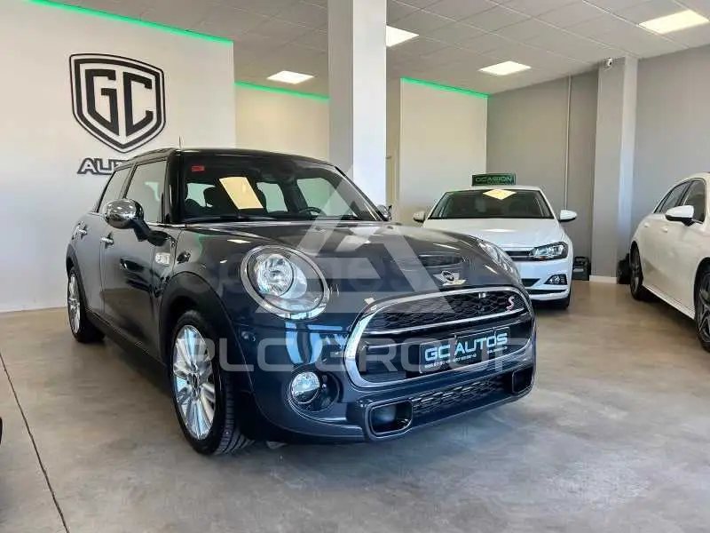 2016 Mini COOPER