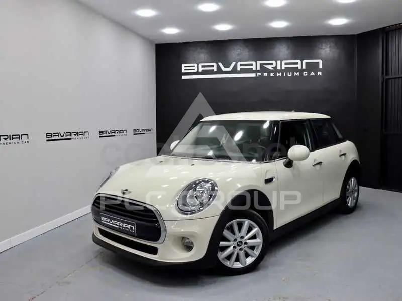 2016 Mini COOPER