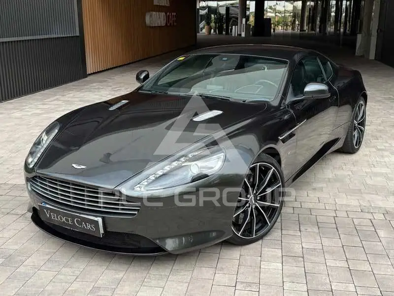 2016 Aston Martin DB9