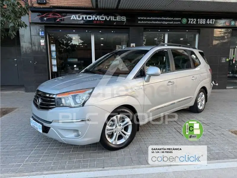 2016 Ssangyong Rodius