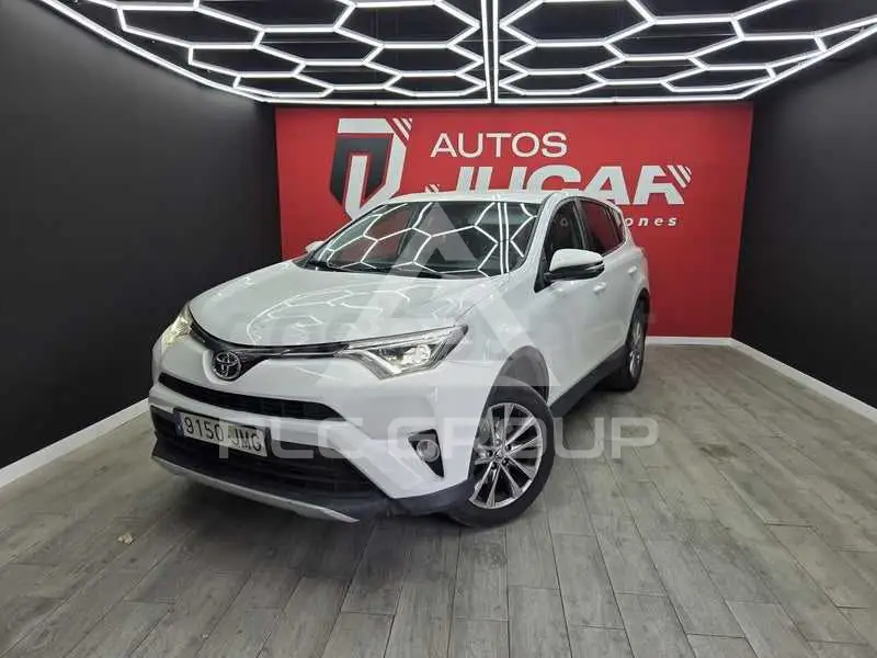 2016 Toyota RAV4
