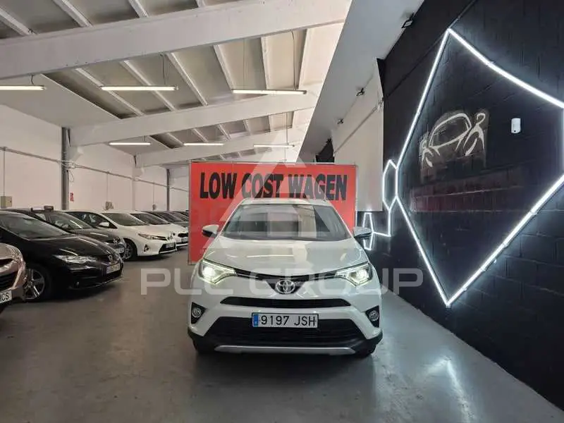 2016 Toyota RAV4