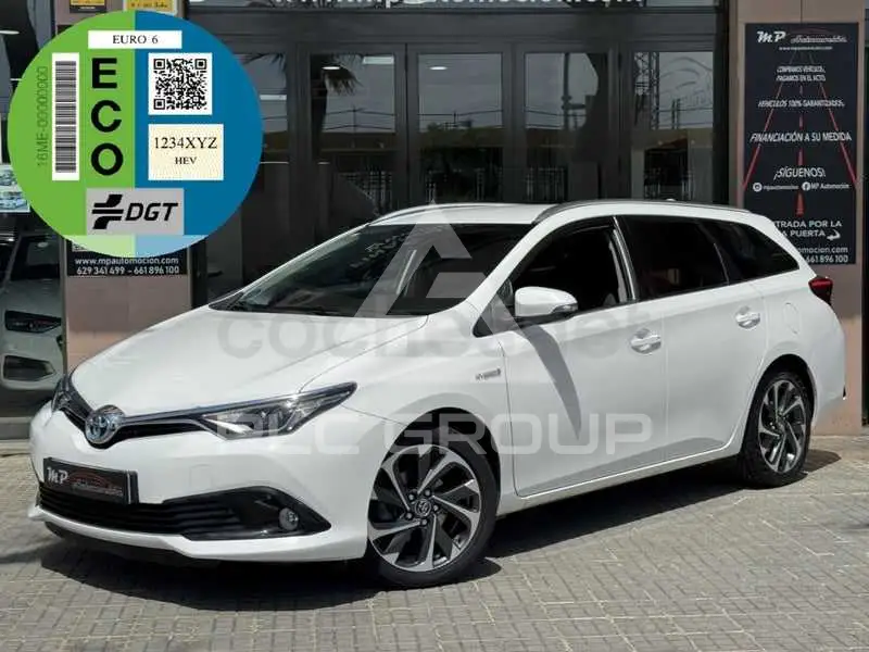 2016 Toyota AURIS