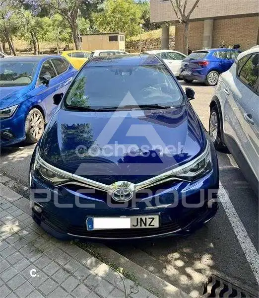 2016 Toyota AURIS