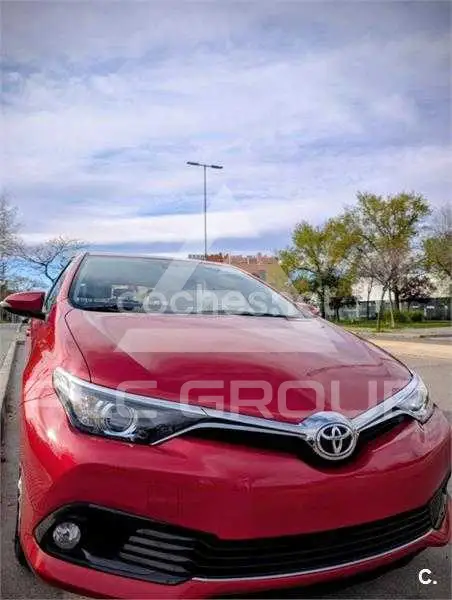 2016 Toyota AURIS