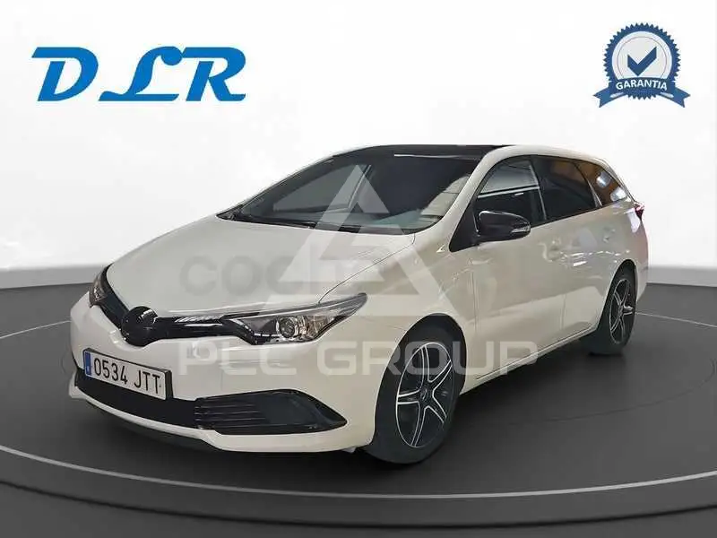 2016 Toyota AURIS