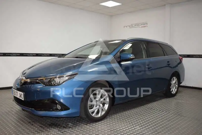 2016 Toyota AURIS