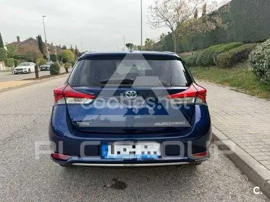 2016 Toyota AURIS