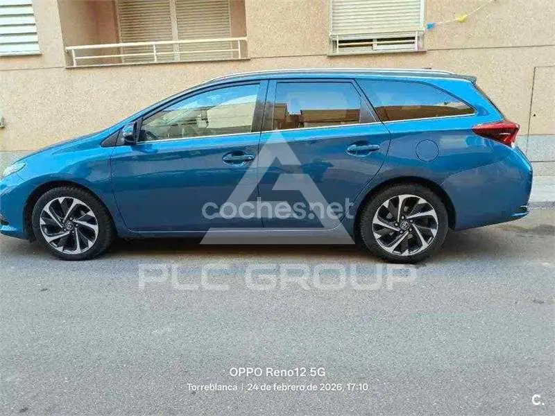 2016 Toyota AURIS