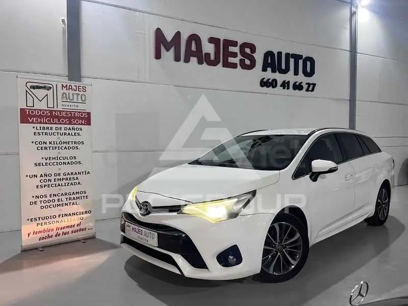 2016 Toyota Avensis