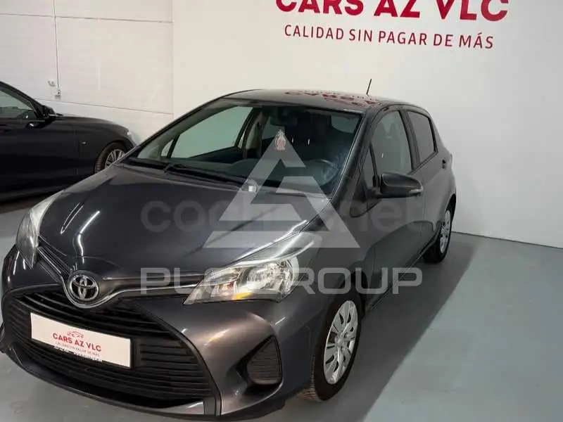 2016 Toyota YARIS