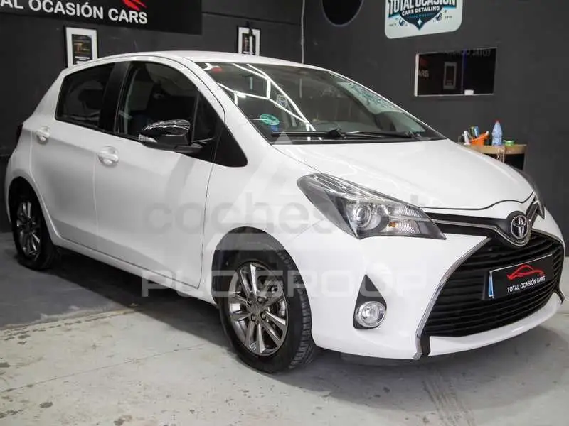 2016 Toyota YARIS