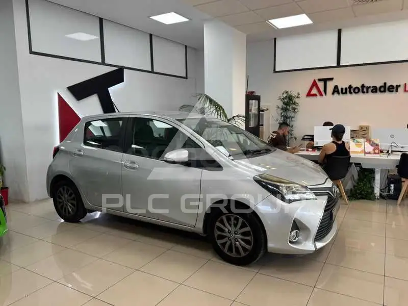2016 Toyota YARIS