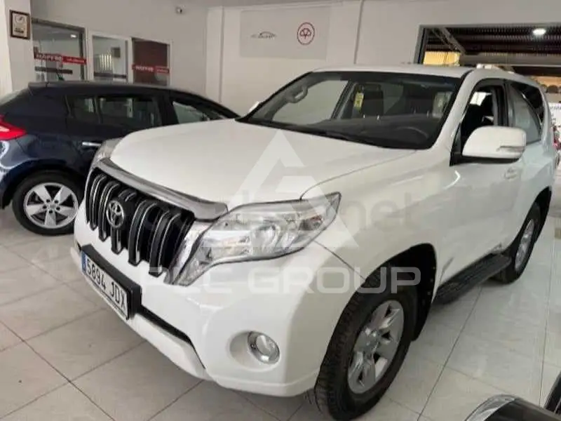 2016 Toyota LAND CRUISER