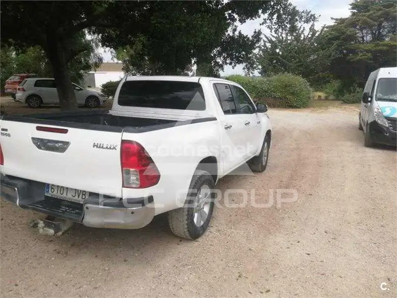 2016 Toyota Hilux