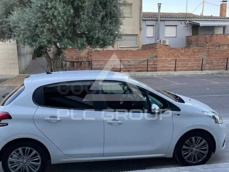 2016 Peugeot 208