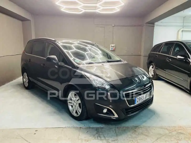 2016 Peugeot 5008