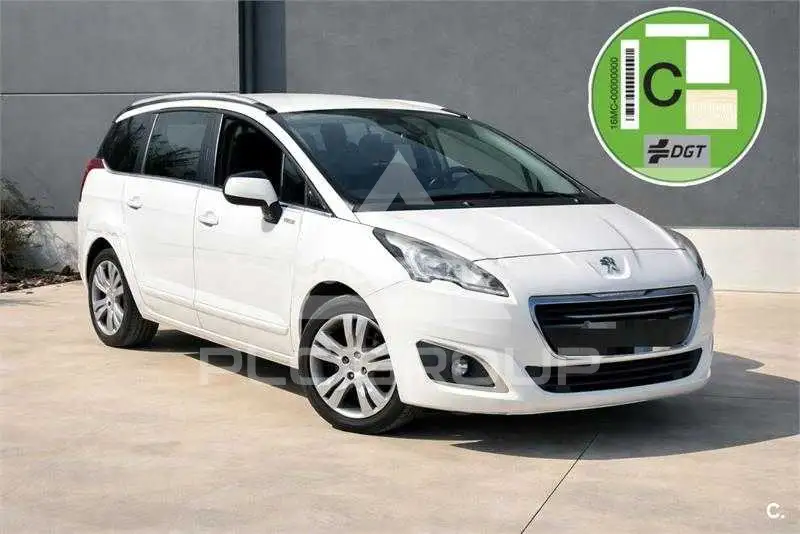 2016 Peugeot 5008