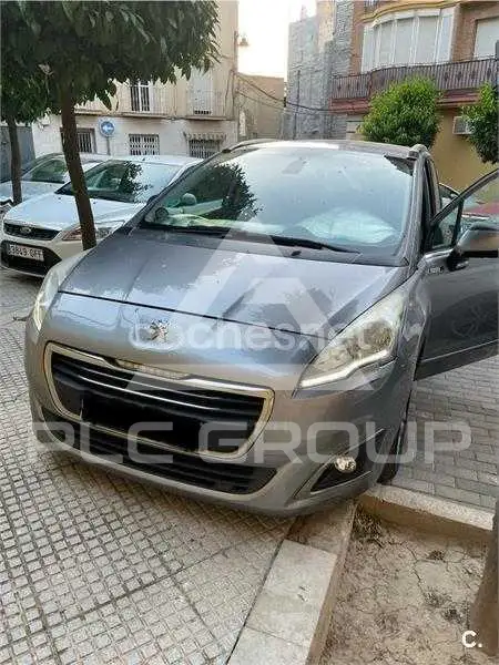 2016 Peugeot 5008