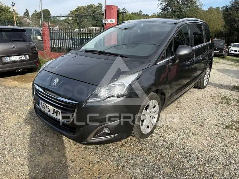 2016 Peugeot 5008