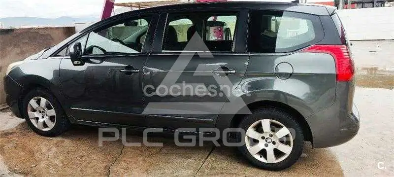 2016 Peugeot 5008