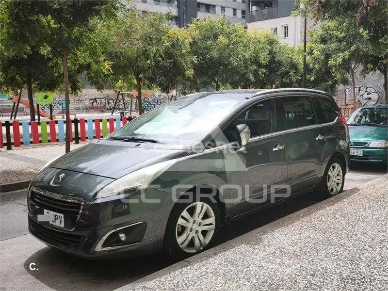 2016 Peugeot 5008